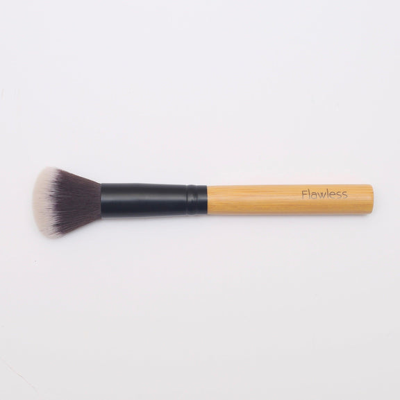 Flawless Highlighter Brush - Eco-friendly & Vegan-3